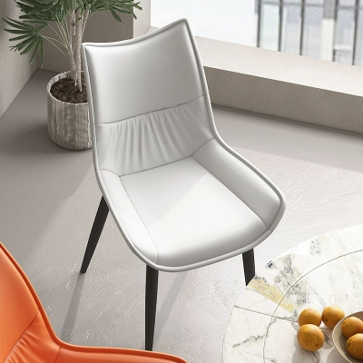 Sedia da pranzo in pelle in stile moderno per soggiorno