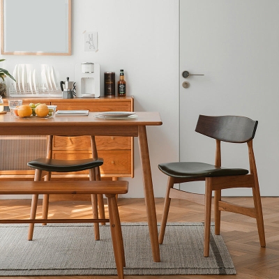 Sedia da pranzo contemporanea in legno massello Sedia da pranzo laterale con schienale aperto