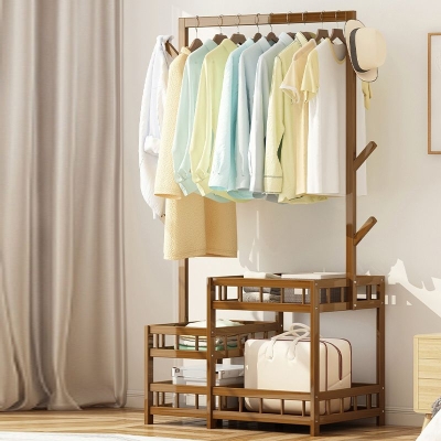 Moderne Eingangshalle, Baum-Holzregale, Kleiderb&uuml;gel, Flur-Garderobe