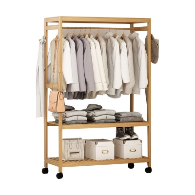 Holzgarderobe im modernen Stil, minimalistische Haushalts-Bodengarderobe mit Riemenscheibe