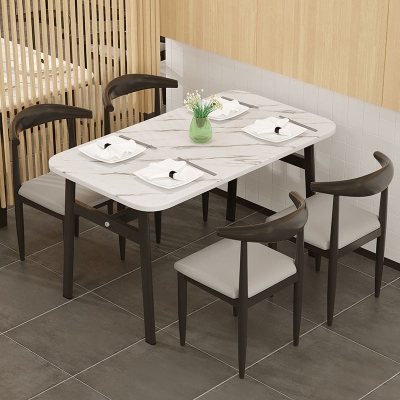 Tavolo da pranzo moderno rettangolare in legno bianco con 4 piedi in acciaio