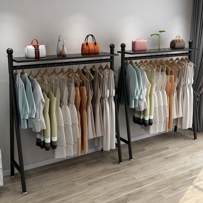 Glam Garderobenst&auml;nder mit Metallrahmen, Kleiderstange f&uuml;r Wohnzimmer