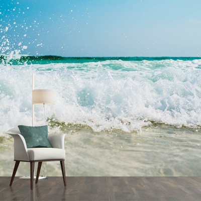 Carta da parati staccabile e incollabile. Modello di mare tropicale. Fotografia decorativa per soggiorno