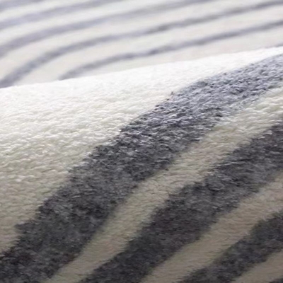 Tappeto lavabile grigio tappeto moderno in poliestere linea tappeto per la decorazione domestica