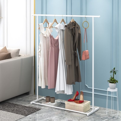 Garderobe im modernen Stil, einfarbig, freistehend, metallische Garderobe