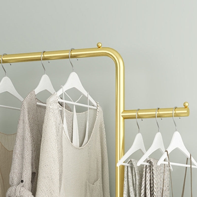 Kleiderb&uuml;gel aus Metall im modernen Stil, Bodengarderobe mit Rollen