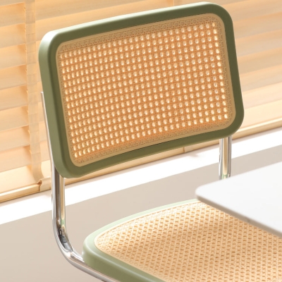 Sedia da pranzo laterale in stile moderno con base in metallo e plastica con schienale aperto per la casa