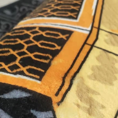 Tappeto lavabile moderno con tappeto nero grafico in poliestere per la decorazione domestica