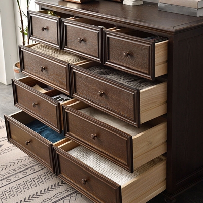 Kommode aus massivem Holz, traditionelle Kommode mit Schubladen
