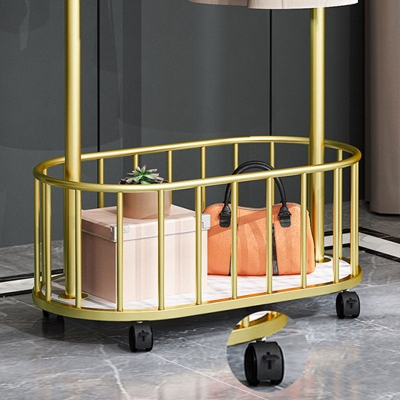 Zeitgen&ouml;ssischer Flurst&auml;nder mit Metallhaken, Regal inklusive freistehender Garderobe