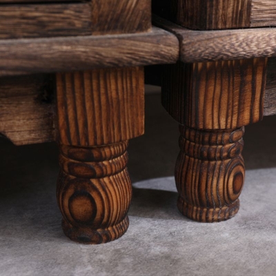Cassettiera verticale in legno massello in stile tradizionale con cassetti