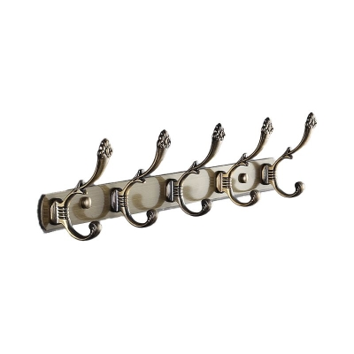 Moderne Kleiderb&uuml;gel-Wandgarderobe mit Metallrahmen und Haken