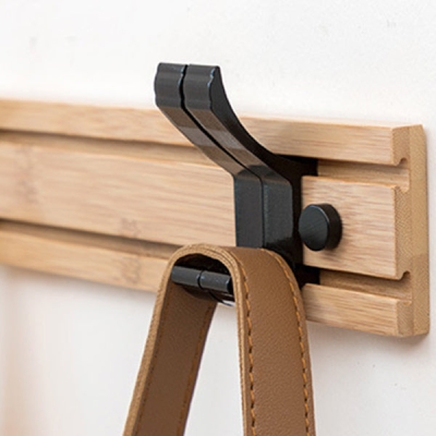 Zeitgen&ouml;ssisches Eingangs-Set aus Holz zur Wandmontage mit doppelten Zinkenhaken inklusive Garderobenst&auml;nder