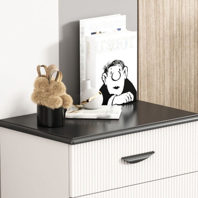 Moderne Dessous-Truhe aus Holz, Kommode f&uuml;r Schlafzimmer