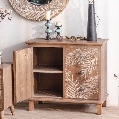 Moderne Kommode aus massivem Holz mit Schubladen f&uuml;r Zuhause