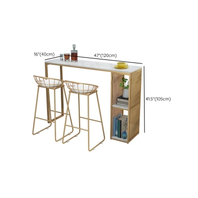 Kneipentisch mit goldenem Sockel, Stehtisch aus Kunstmarmor und Wei&szlig; mit 2 Regalen
