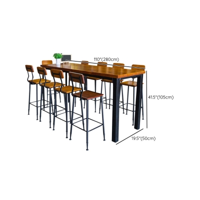 Bartisch mit Holzplatte und schwarzen Metallbeinen f&uuml;r die Terrasse