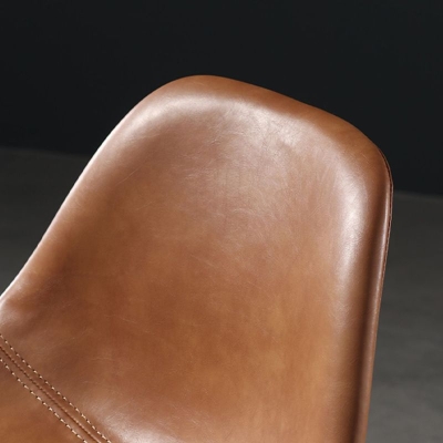 Esszimmerhocker aus Kunstleder. Zeitgen&ouml;ssische armlose Barhocker mit Metallgestell