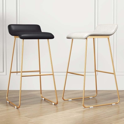 Barhocker aus Metall im modernen Stil, Leder-Thekenhocker mit niedriger R&uuml;ckenlehne f&uuml;r das Restaurant