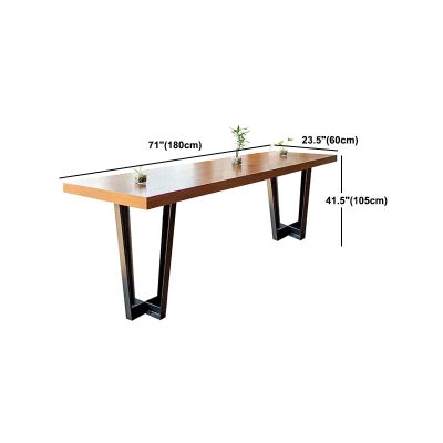 Bartisch im zeitgen&ouml;ssischen Stil, Massivholz-Bar-Esstisch mit Kufengestell