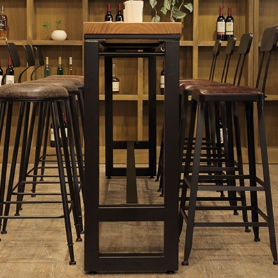 Industrieller Kneipentisch mit Metallrahmen, Kiefernholz-Bartisch mit Bockgestell