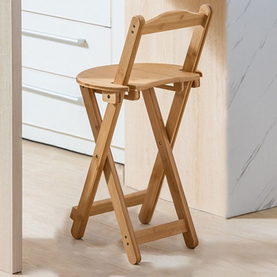 Moderner Home-Klapphocker mit Fu&szlig;st&uuml;tze und mattem Bambus-Barhocker