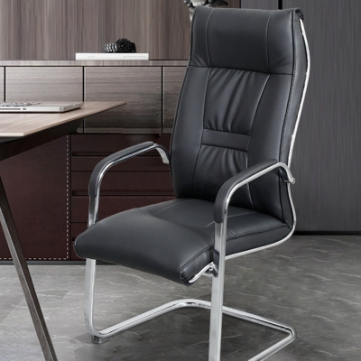 Moderner B&uuml;rostuhl mit feststehenden Armlehnen, ergonomischer Gaming-Stuhl aus Leder