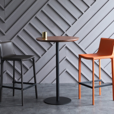 Industrieller Bartisch aus massivem Holz, runder Esstisch f&uuml;r die K&uuml;che und das Wohnzimmer