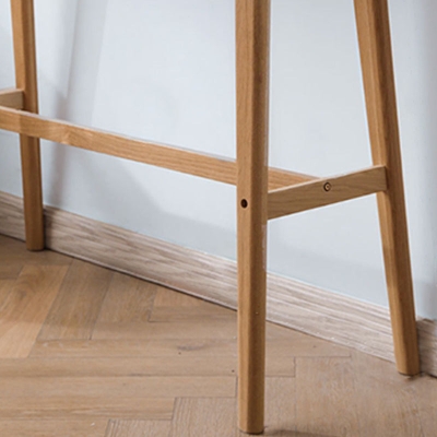 Rechteckiger Bartisch im modernen Stil, brauner Massivholz-Bar-Esstisch mit Fu&szlig;st&uuml;tze