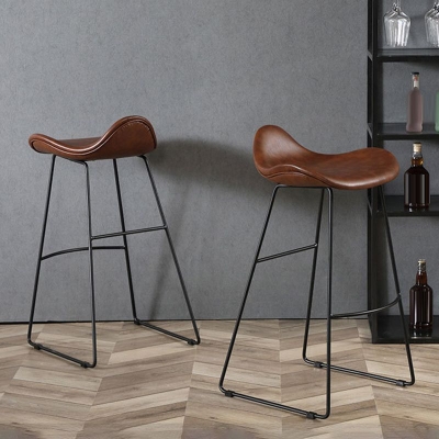 Industrielle Barhocker aus Kunstleder, Barhocker aus Metall in Schwarz und Braun