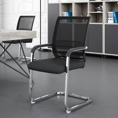 Moderner B&uuml;rostuhl ohne Rollen CorLiving Workspace in schwarzem Mesh-Stuhl