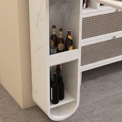 Moderner Bartisch aus gesintertem Stein, wei&szlig;er Spezialit&auml;ten-Bistrotisch mit Regalen