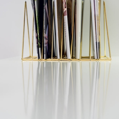 Glam Gold Metallrahmen Pub-Tisch f&uuml;r kleine Orte, wei&szlig;er rechteckiger Bartisch