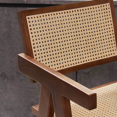 Holz-Esshocker mit niedriger R&uuml;ckenlehne, moderne Barhocker mit Armlehnen und Fu&szlig;st&uuml;tze