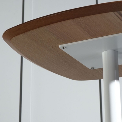 Zeitgen&ouml;ssischer quadratischer Bartisch mit Holzplatte f&uuml;r Caf&eacute; und Pausenraum