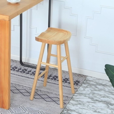 Zeitgen&ouml;ssischer Tresenhocker aus Massivholz mit Sattelsitz und Barhocker f&uuml;r das Wohnzimmer