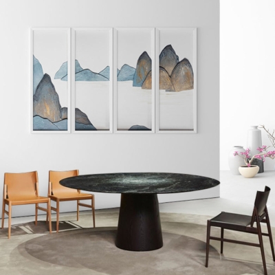 K&uuml;chen-Esszimmerst&uuml;hle aus Kunstleder. Zeitgen&ouml;ssische St&uuml;hle mit Holzgestell