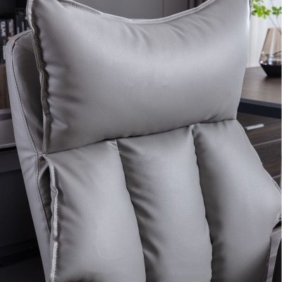 Moderner Slide Chair mit hoher R&uuml;ckenlehne, ergonomischer, verstellbarer Chefsessel aus Leder