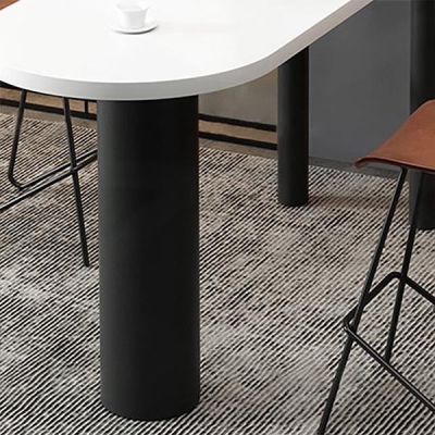 Set tavolo da bar industriale in legno 1/3/4 pezzi Tavolo da bar bianco a forma libera con sgabelli in pelle