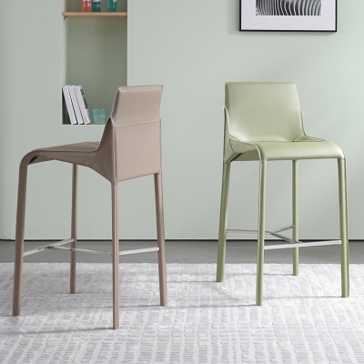 Moderner Barhocker mit R&uuml;ckenlehne und Thekenhocker aus Leder f&uuml;r Bristol mit Metallbeinen