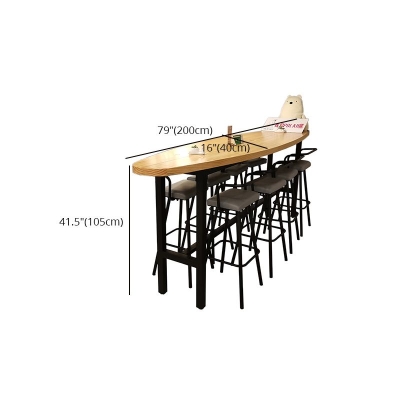 Hellbrauner, moderner Balkon-Bartisch aus Massivholz und Metall