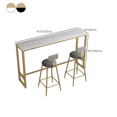 Moderner, barhoher Tisch mit Kunstmarmorplatte, Bistro-Bartisch f&uuml;r die Terrasse