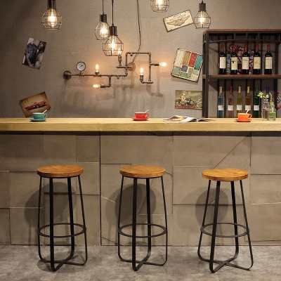 Barhocker aus massivem Holz, moderner armloser Esszimmerhocker mit Metallgestell