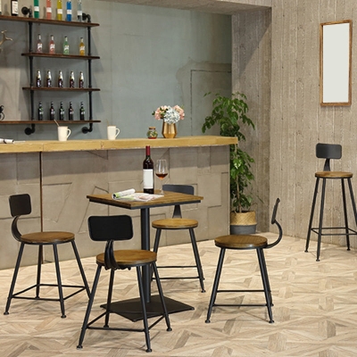 Industrieller Bistro-Stehtisch mit Sockel aus massivem Holz und Metall