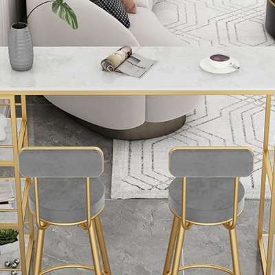 Hochglanzwei&szlig;er Stehtisch mit Steinplatte und Stauraum. Glamour&ouml;ser Spezial-Pub-Tisch f&uuml;r das Wohnzimmer
