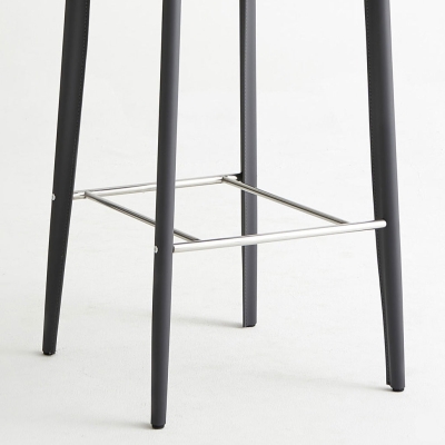 Moderne, armlose Barhocker aus Kunstleder mit niedriger R&uuml;ckenlehne und Metallgestell