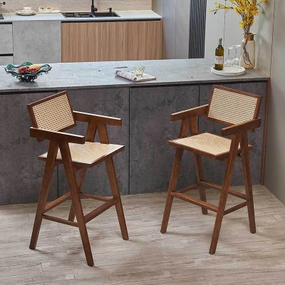 Holz-Esshocker mit niedriger R&uuml;ckenlehne, moderne Barhocker mit Armlehnen und Fu&szlig;st&uuml;tze