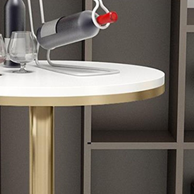 Barthekentisch im nordischen Glam-Stil, Barthekentisch aus Metall f&uuml;r die K&uuml;che