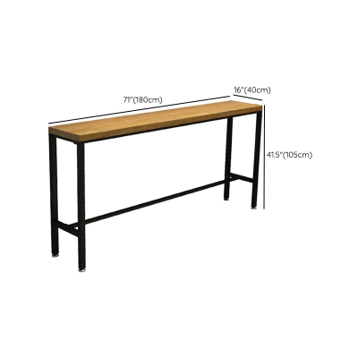 Industrieller Bartisch mit Massivholzplatte f&uuml;r die Terrasse