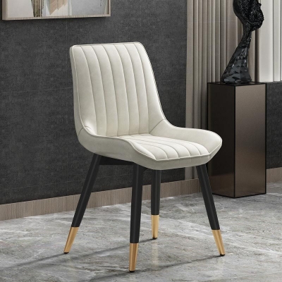Glamour&ouml;ser Parsons Chair aus Kunstleder mit mattem Finish f&uuml;r Zuhause